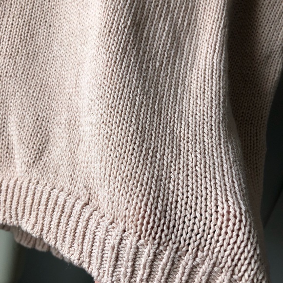 H&M Blush knit sweater! - Picture 2 of 2